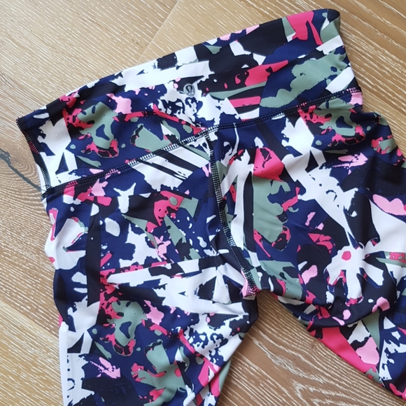Lululemon leggings boom juice pop multi 6 - Picture 4 of 7
